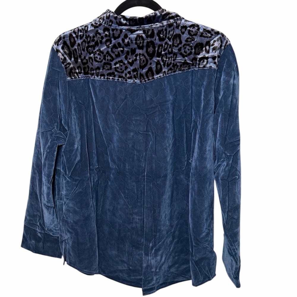 Umgee NWT Blue Leopard Quilted Velvet Shacket L Boho Mob Wife Whimsigoth Luxe - Picture 3 of 9